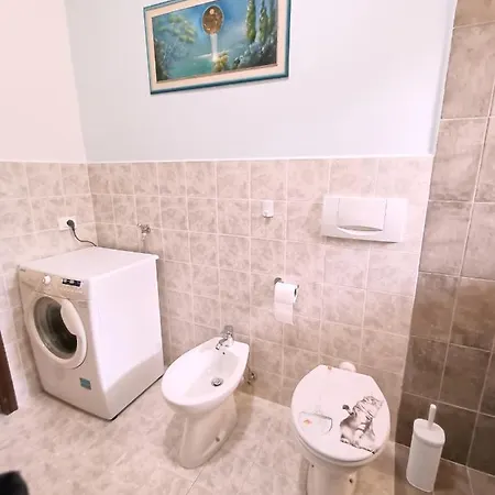 Collemare Vacanze Apartment *